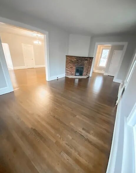 Dining Room - 426 Cornelia St