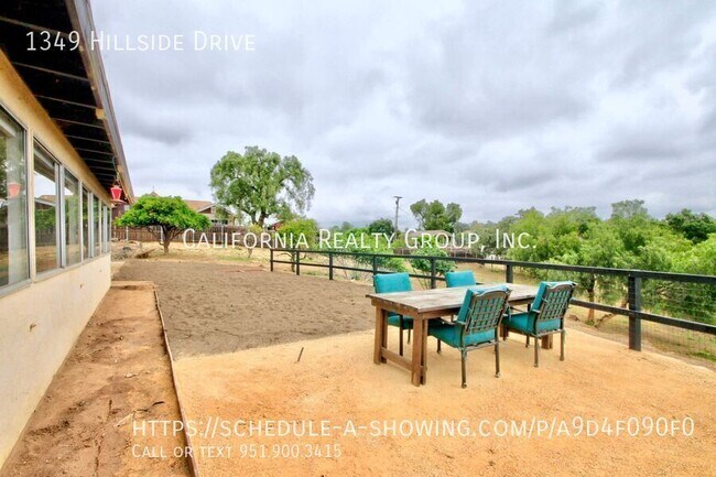 Building Photo - 1349 Hillside Dr