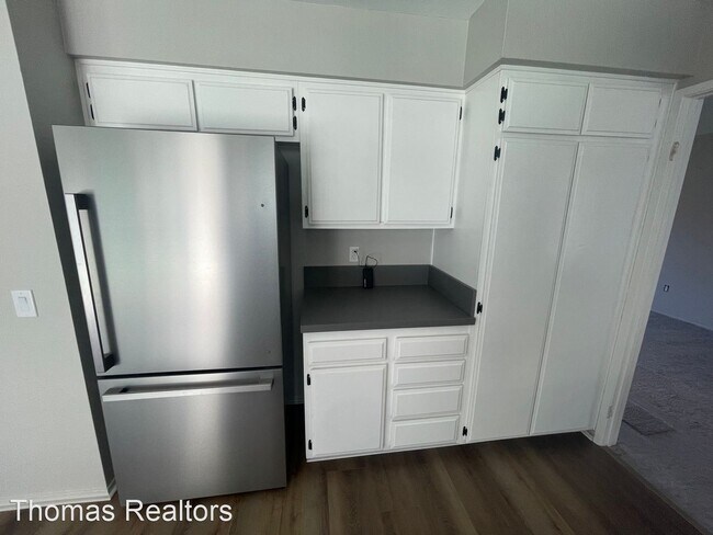 Building Photo - 4 br, 2.5 bath House - 2777 Lancha Street