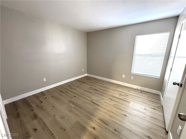 Building Photo - 2300 E Silverado Ranch Blvd