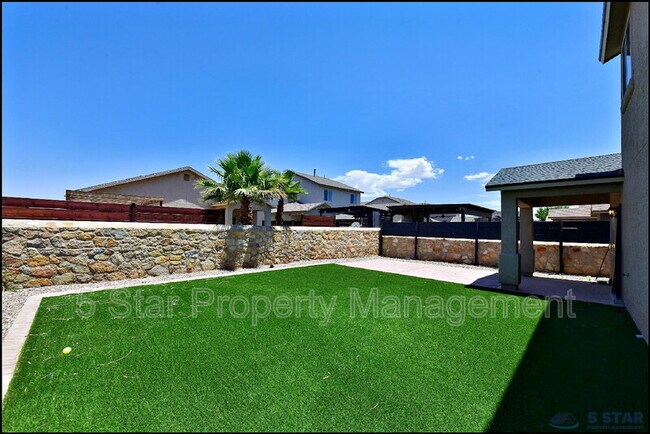 Building Photo - 14925 Willie Worsley Ave