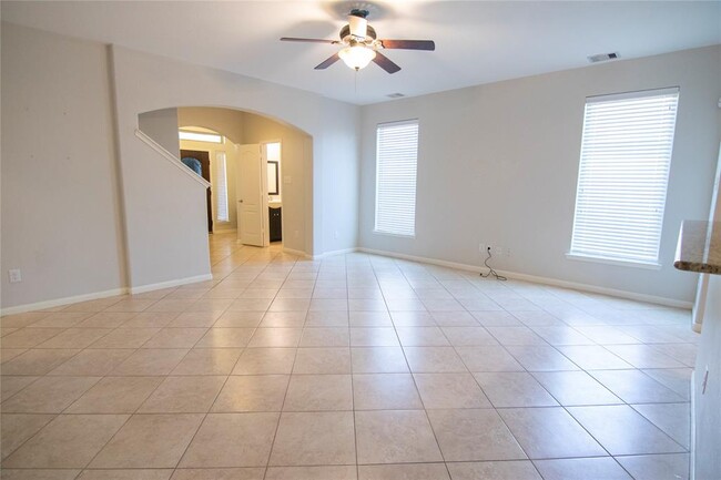 Building Photo - 9331 Fuqua Ridge Ln