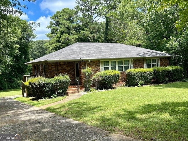 Primary Photo - 482 Plantation Rd SW