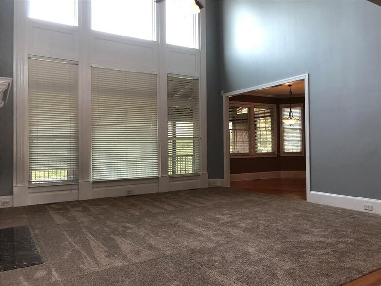 Building Photo - 2575 Goodrick Ln