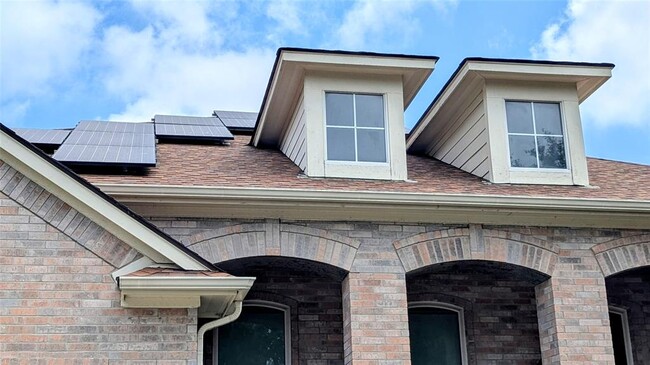 Building Photo - 114 Ambrose Dr