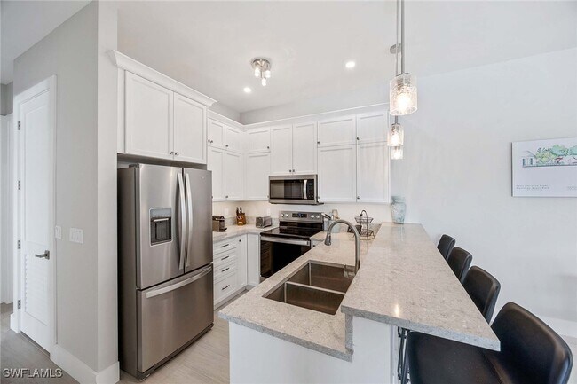 Building Photo - 1395 Curlew Ave