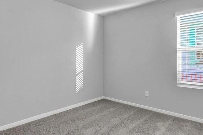Building Photo - 211 Hamilton Pool Ln