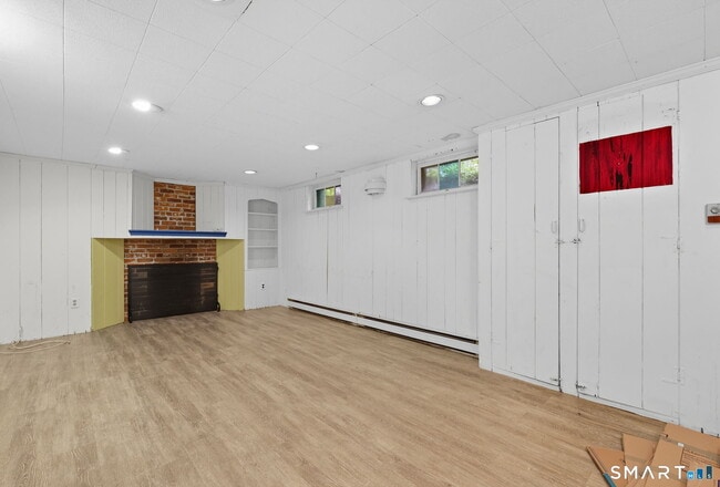 Building Photo - 104 Bentwood Rd