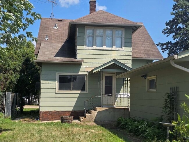 Building Photo - 309 Central Ave