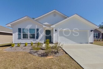 Building Photo - 4734 Malay Cir