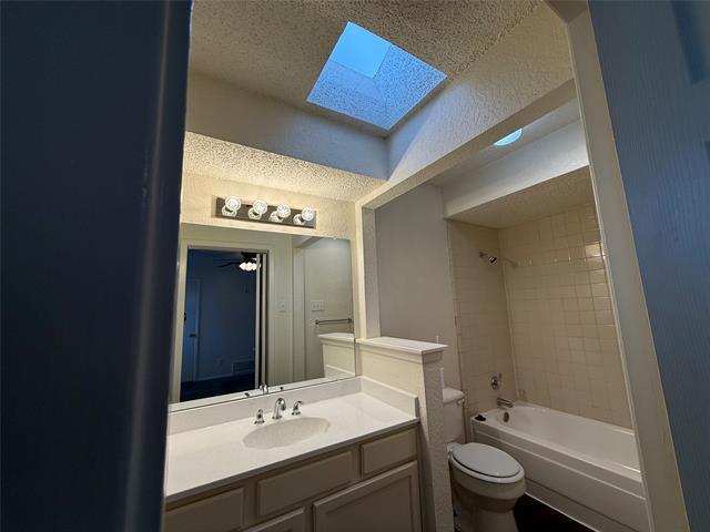 Building Photo - 2509 Stanford St