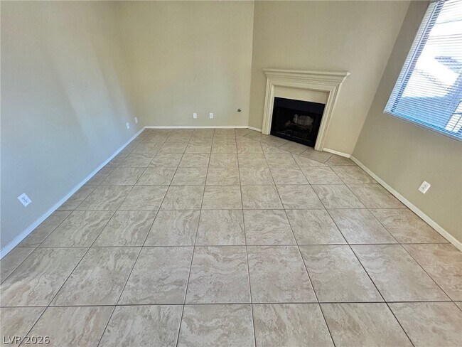 Building Photo - 749 Rock Springs Dr