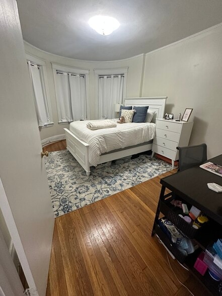 Building Photo - 187 Winthrop Rd