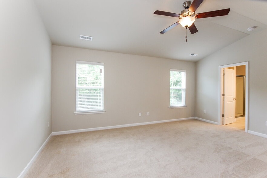 Building Photo - 1147 Rankin Oaks St