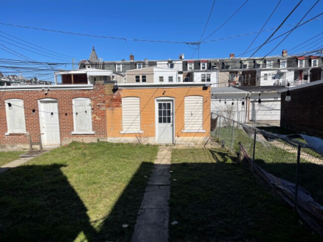 Building Photo - 129 N 14th St