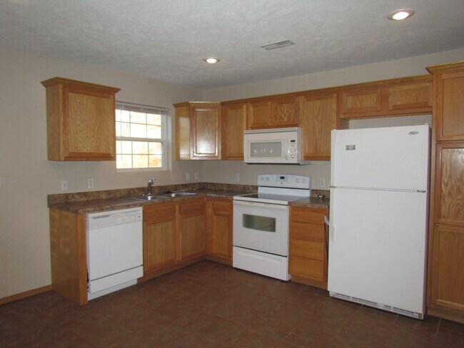 Building Photo - 24998 Talladega Rd