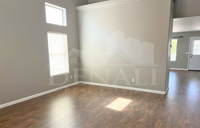 Building Photo - 2520 N 109th Ave