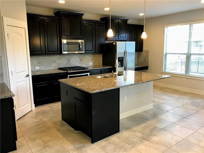 Building Photo - 14703 Catarina Wy
