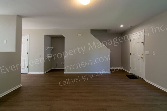 Building Photo - 3326 Warren Farm Dr