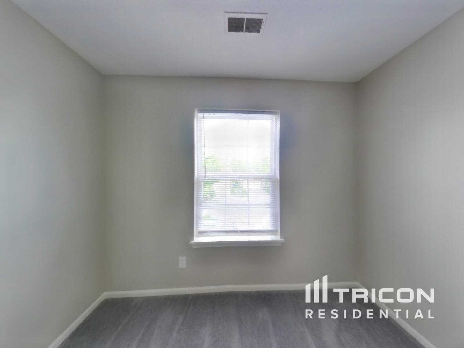 Building Photo - 4531 Riverbrook Ln