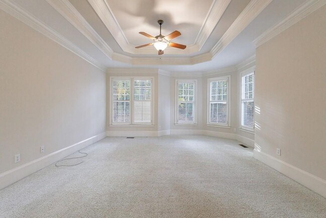 Building Photo - 2883 Thurleston Ln