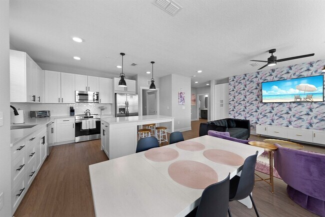 Building Photo - 11830 Buckfield Cir