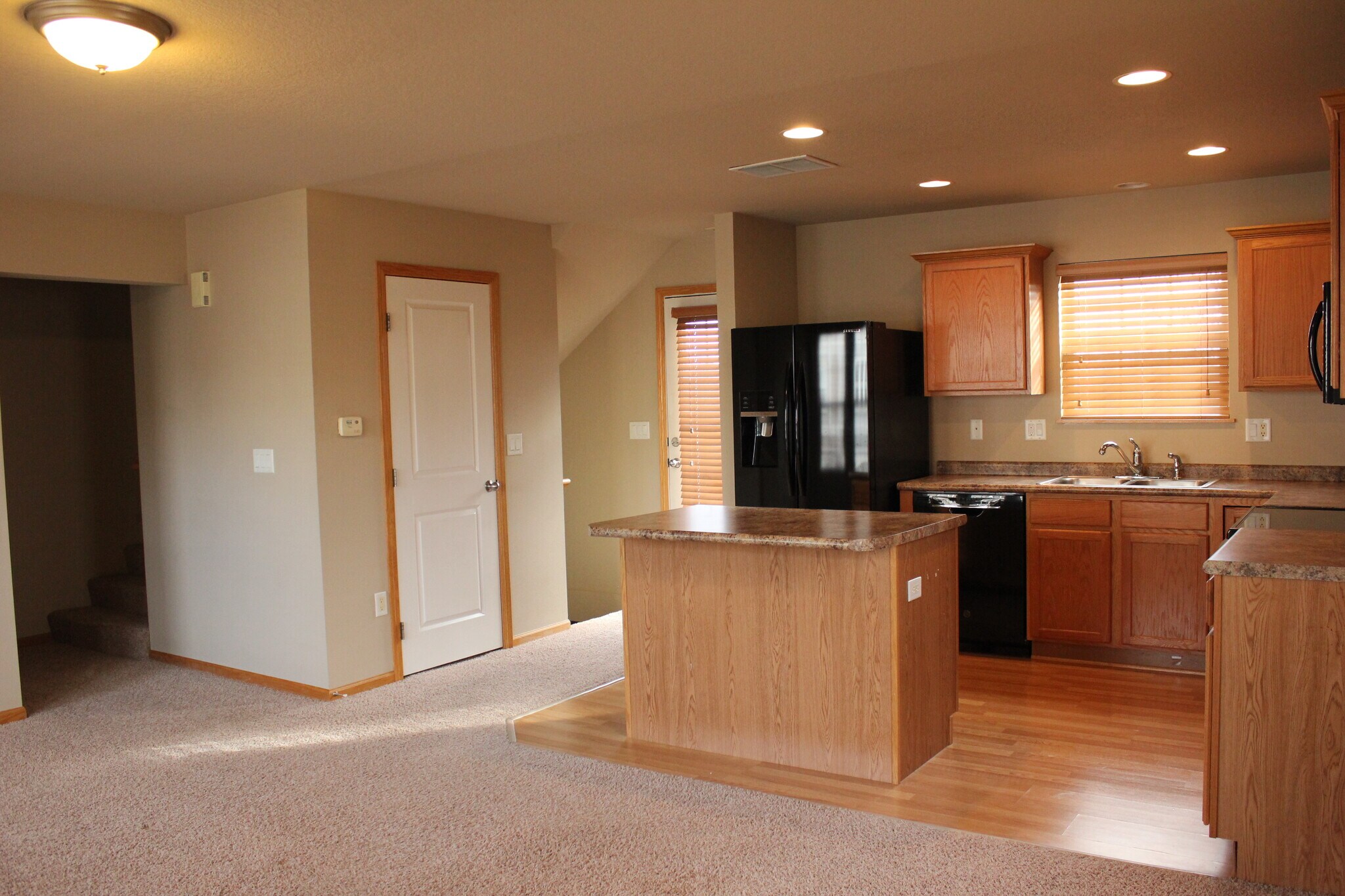 Building Photo - 3203 SW Arlan Ln