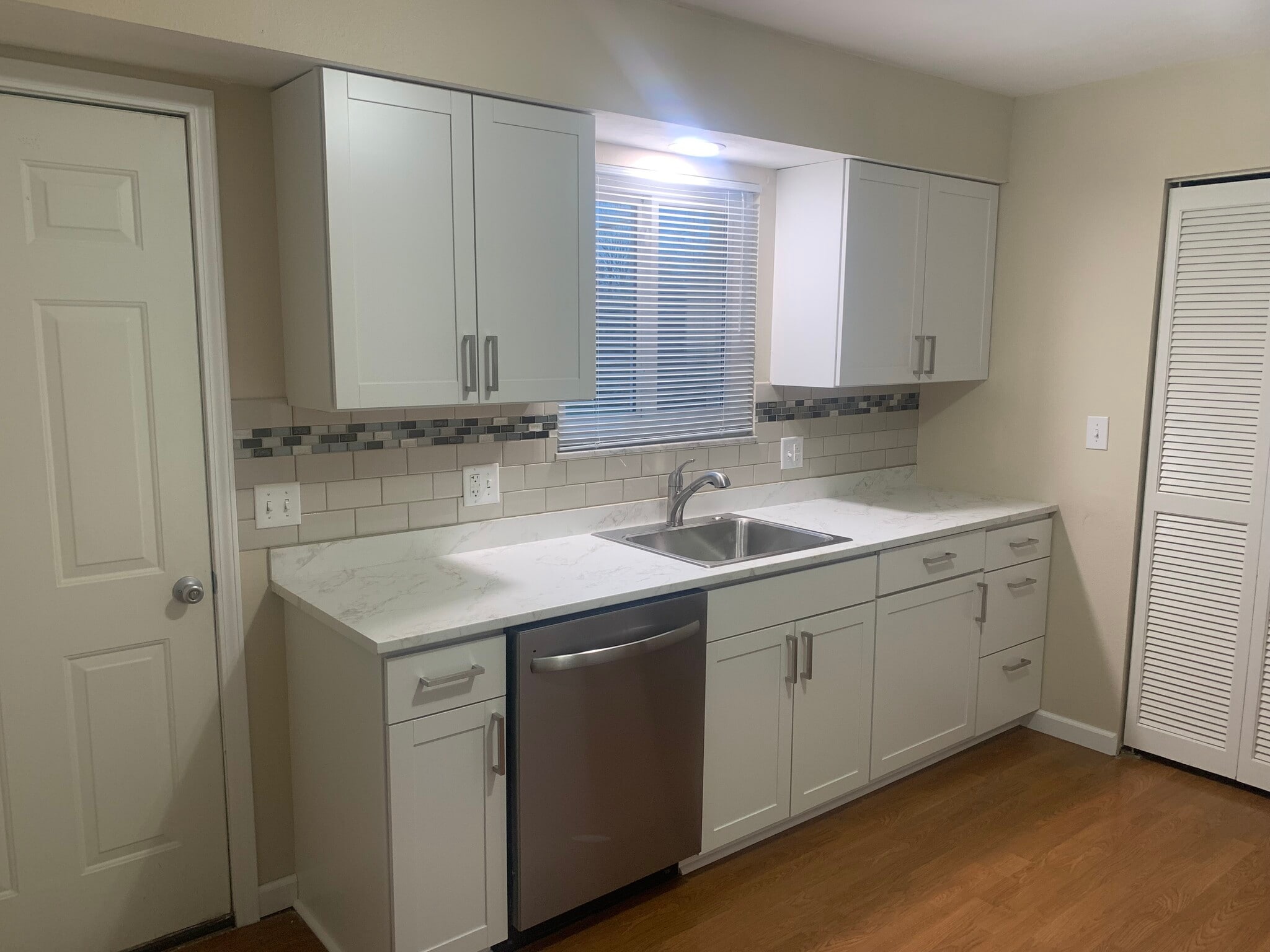 Kitchen - 433 Mason St