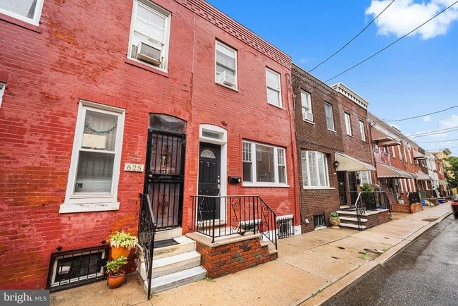 Building Photo - 623 Gerritt St