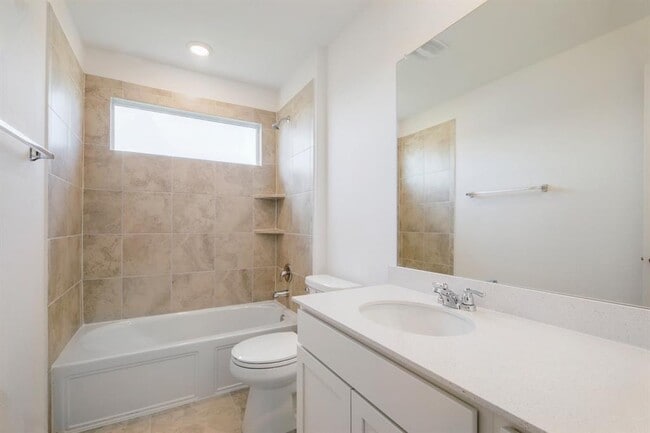 Building Photo - 323 Mineral Springs Dr