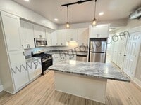 Building Photo - 715 57th St