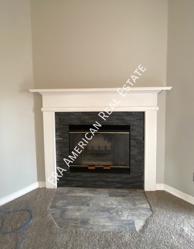 Building Photo - 2621 Barefoot Creek Cir