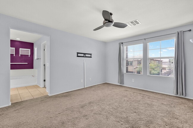 Building Photo - 5725 W Milada Dr