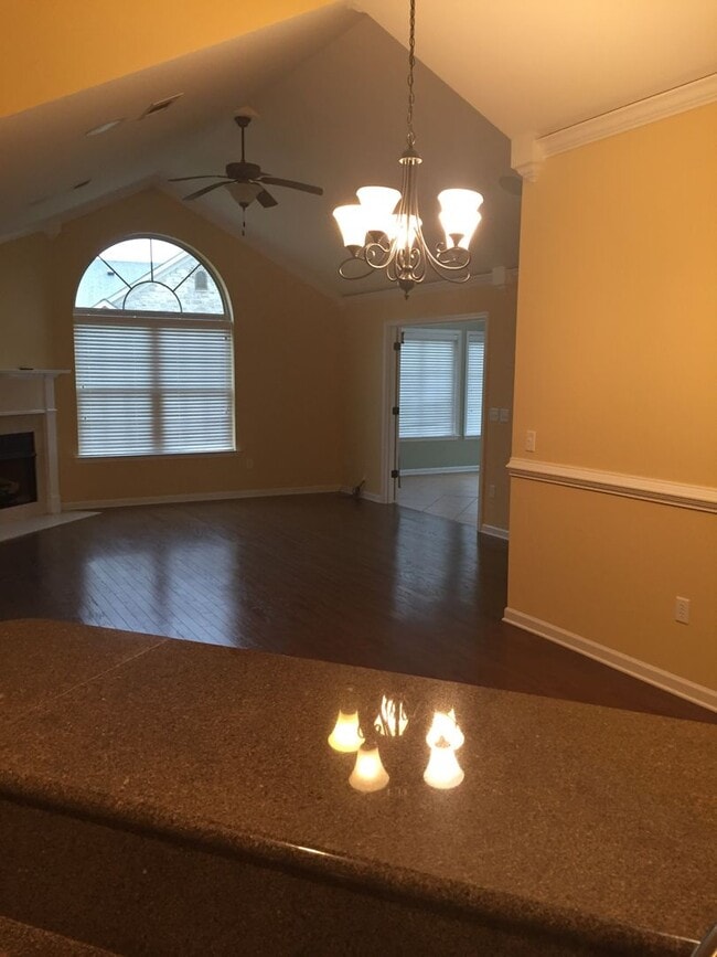 Building Photo - 3110 Alumni Ln