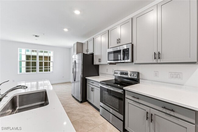 Building Photo - 26351 Coco Cay Cir