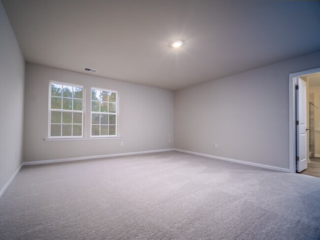 Building Photo - "Experience Spacious Living in This 4-Bedroom, 3-Bath Gem on Swallow Tail Drive, Belmont!"