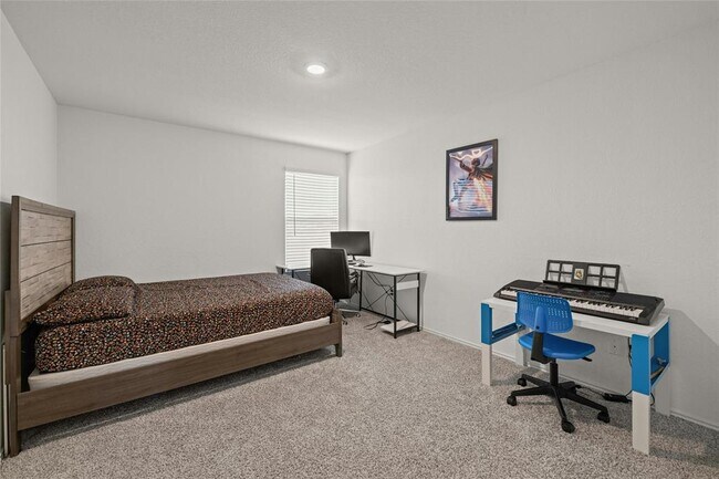 Building Photo - 5653 Bellissima Way