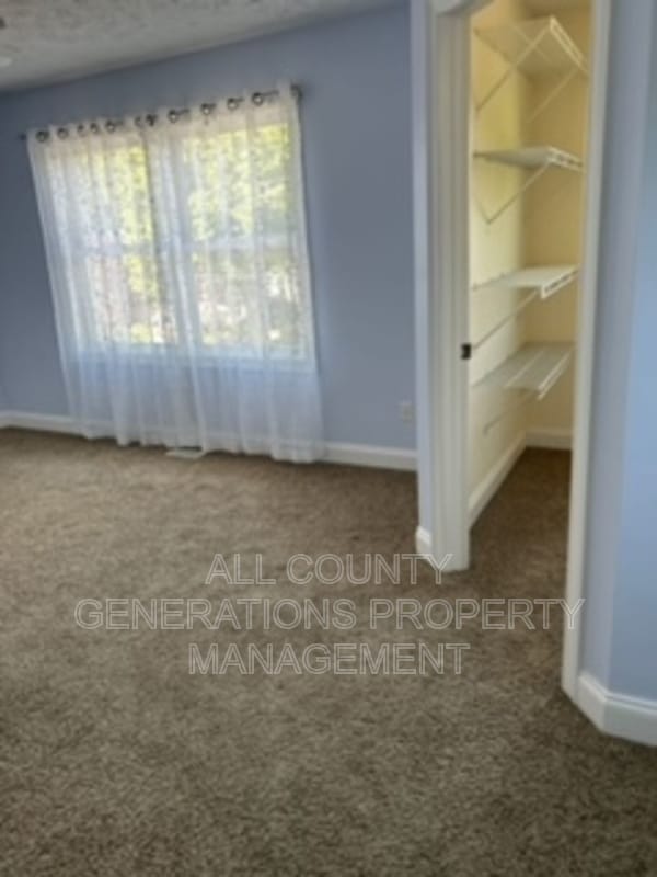 Building Photo - 3383 W 151st St