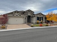 Building Photo - Beautiful Home in 55+ Community