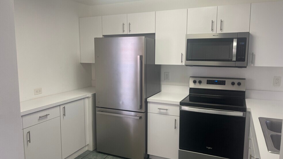 Building Photo - 1086 Forest Lakes Dr