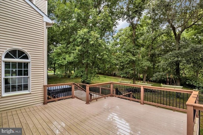 Building Photo - 113 Lighthouse Ln