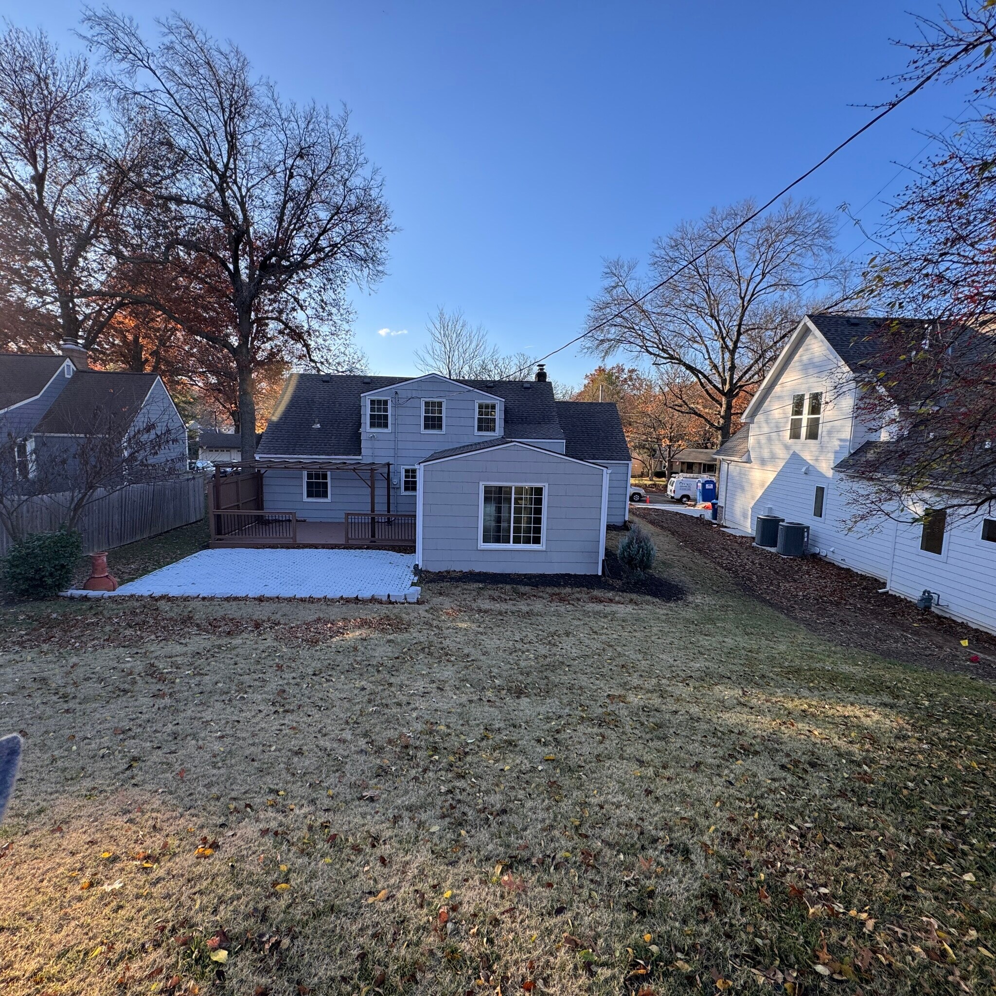 Building Photo - 3306 W 71st Ter