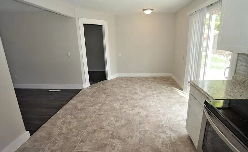 Building Photo - 3575 Ironwood Pl