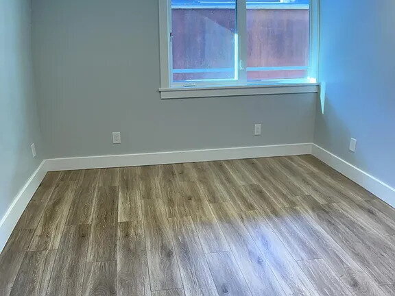 Building Photo - "Charming 2-Bedroom Sanctuary in the Heart of San Francisco – 800 Sq. Ft. of Cozy Comfort!"