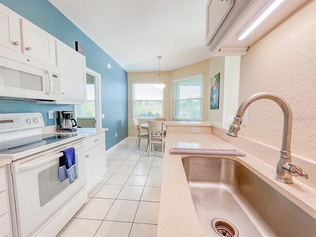 Building Photo - 1802 Auburn Lakes Cir