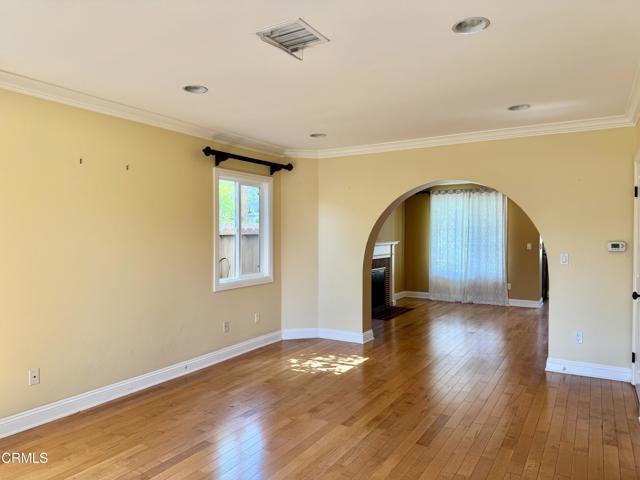 Building Photo - 1736 Vistillas Rd