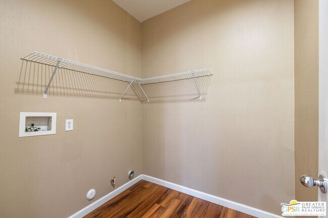 Building Photo - 82590 Cray Mill Dr