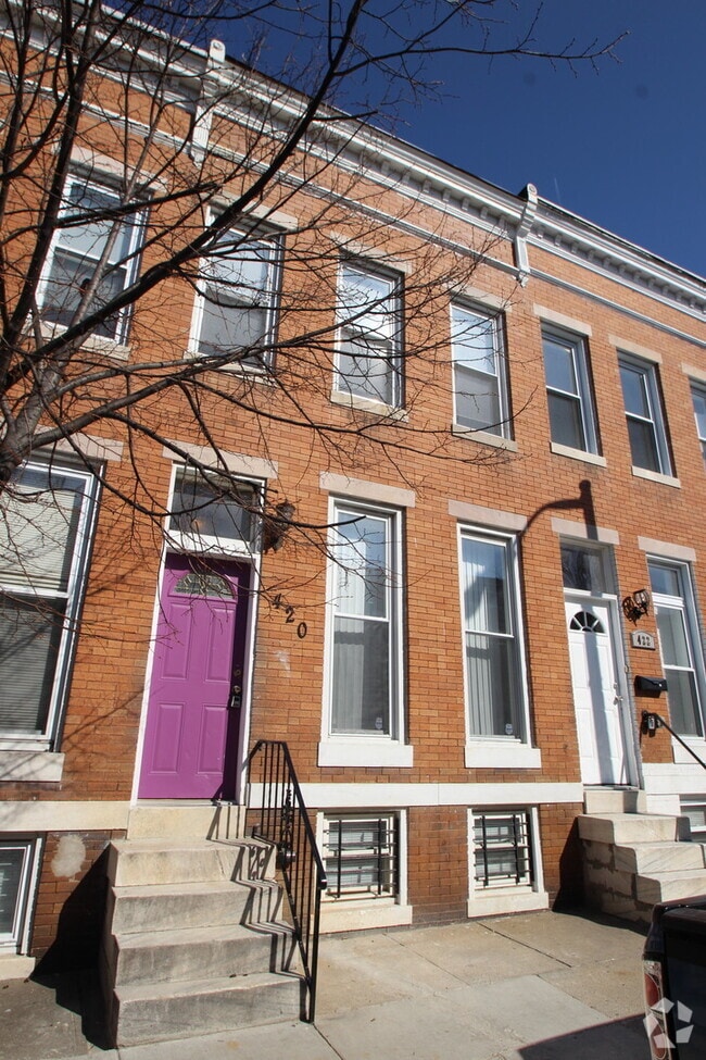 Building Photo - Updated & Lovely Harwood 3bd/1ba rowhome w...