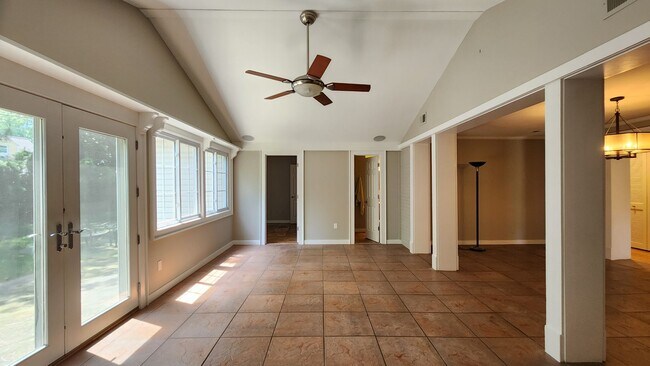Building Photo - Rare Opportunity In Belle Haven Neighborhood - Yard Work Included in Rent