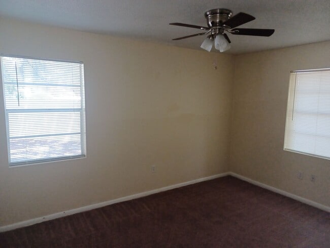 Building Photo - Beautiful 3bd/2ba home ready to rent